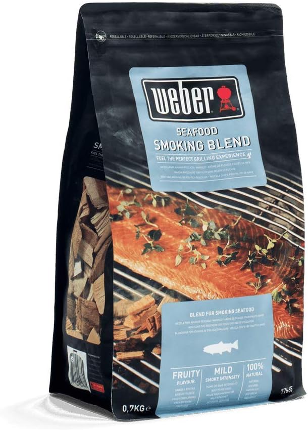 Weber Smoking Chips (700 g) - for Fish & Seafood, Mixture of Hardwood